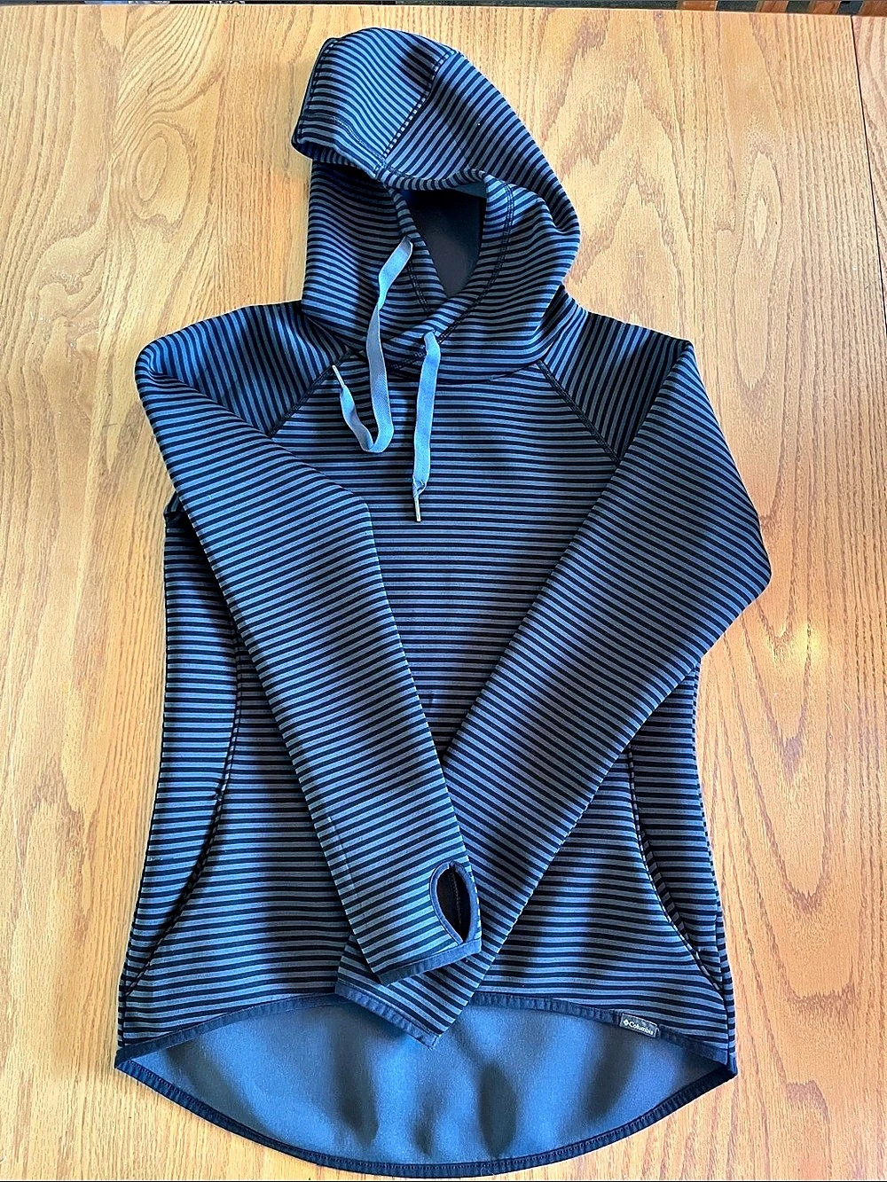 Columbia Omni-Wick Striped Hoodie in Black & Gray Size Small